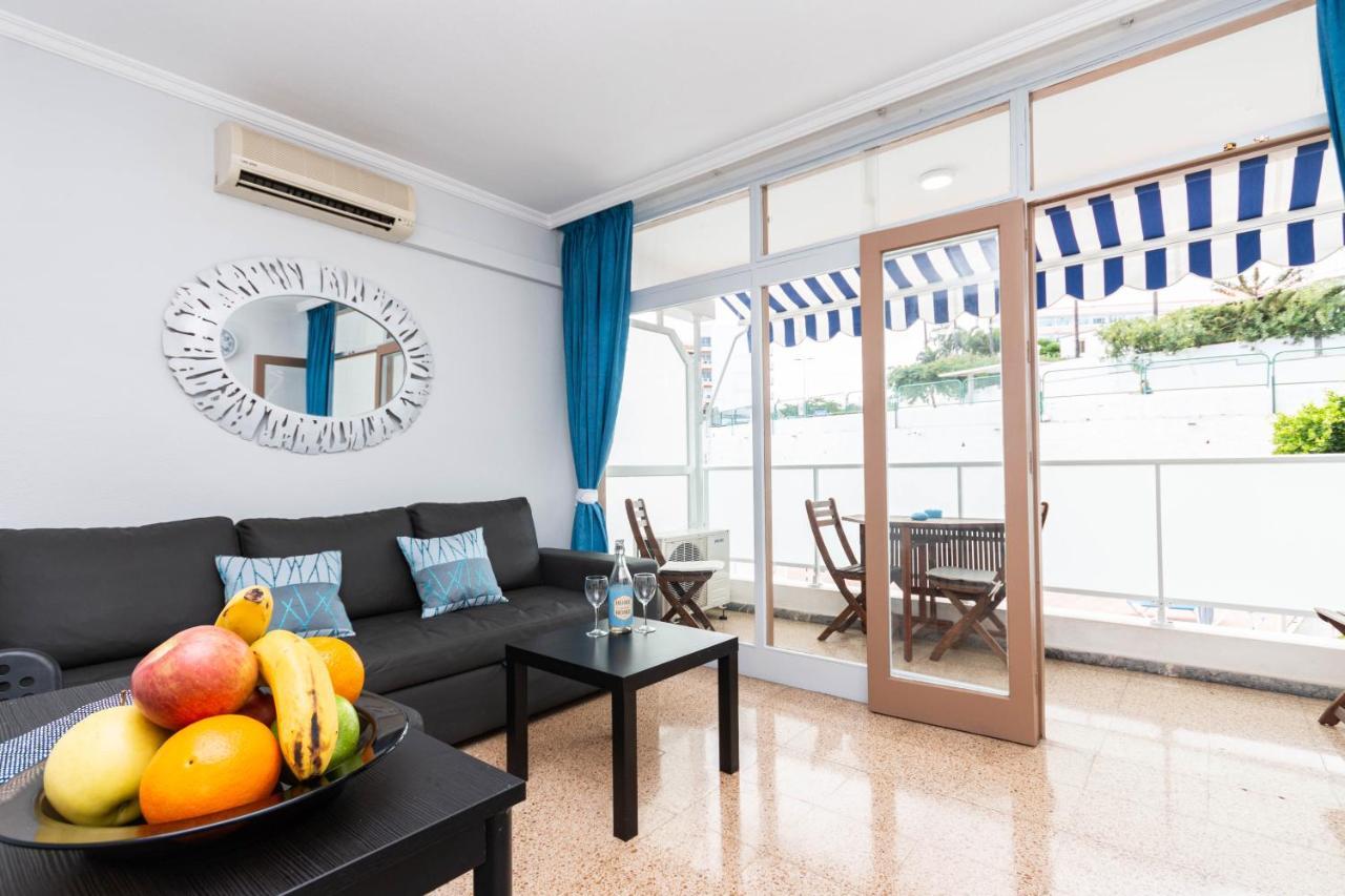 Serenity Yumbo - Europa 2min Yumbo - 5min From - Wifi Free - Air Conditioner - Private Services - Free Welcome Book - Cohote Conserjeria Gran Canaria Leilighet