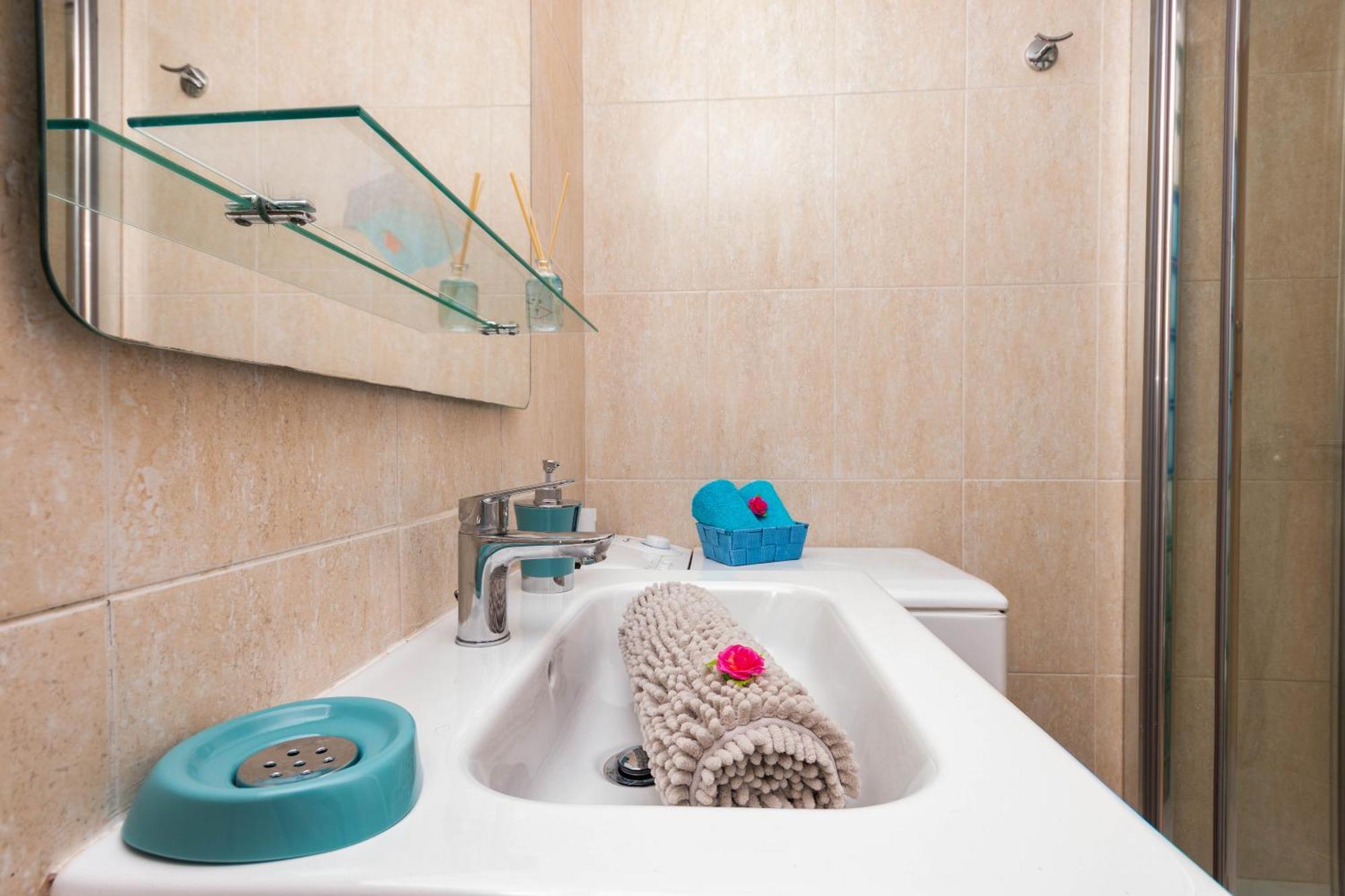 Leilighet Serenity Yumbo - Europa 2min Yumbo - 5min From - Wifi Free - Air Conditioner - Private Services - Free Welcome Book - Cohote Conserjeria Gran Canaria *